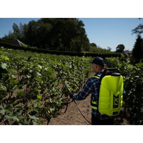 Marolex RX 12 battery backpack sprayer (with battery + charger)